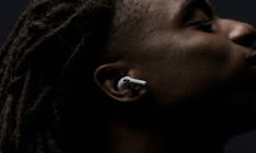 Apple AirPods media 3
